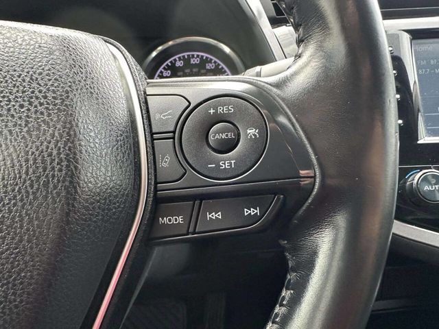 2018 Toyota Camry SE Automatic - 23015333 - 26