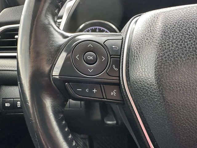 2018 Toyota Camry SE Automatic - 23015333 - 27