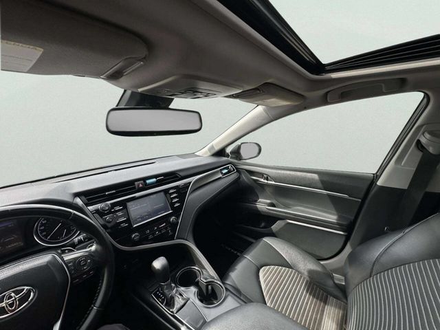 2018 Toyota Camry SE Automatic - 23015333 - 35