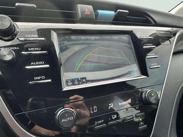 2018 Toyota Camry SE Automatic - 23015333 - 37