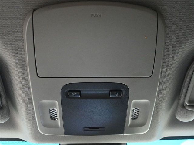 2018 Toyota Camry SE Automatic - 22974697 - 17