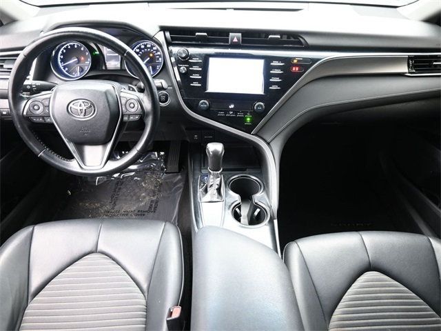 2018 Toyota Camry SE Automatic - 22974697 - 18