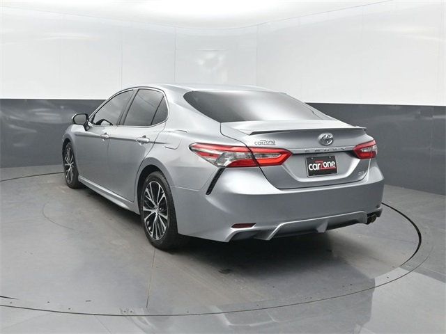 2018 Toyota Camry SE Automatic - 22974697 - 2