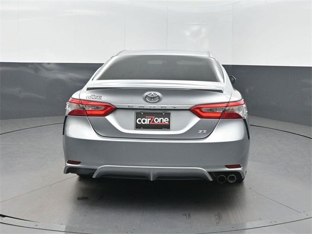 2018 Toyota Camry SE Automatic - 22974697 - 33