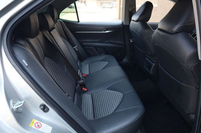 2018 Toyota Camry SE Automatic - 23002190 - 21