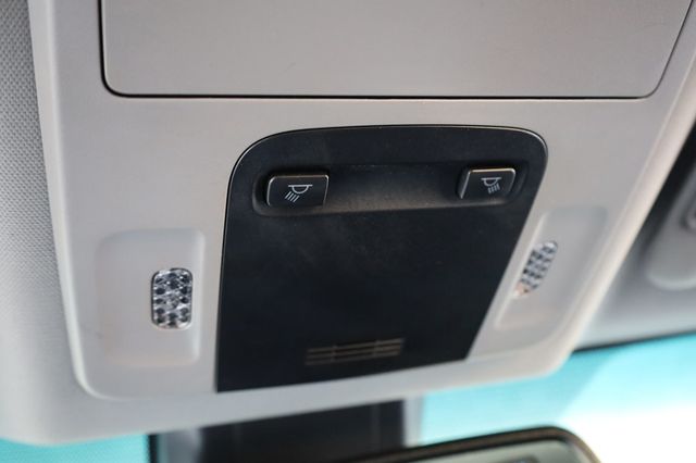 2018 Toyota Camry SE Automatic - 23002190 - 34