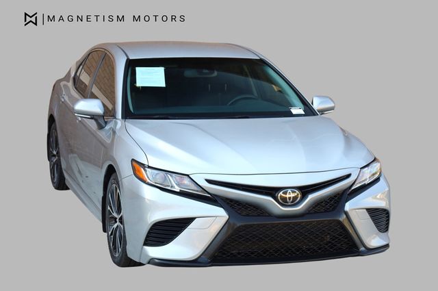 2018 Toyota Camry SE Automatic - 23002190 - 3