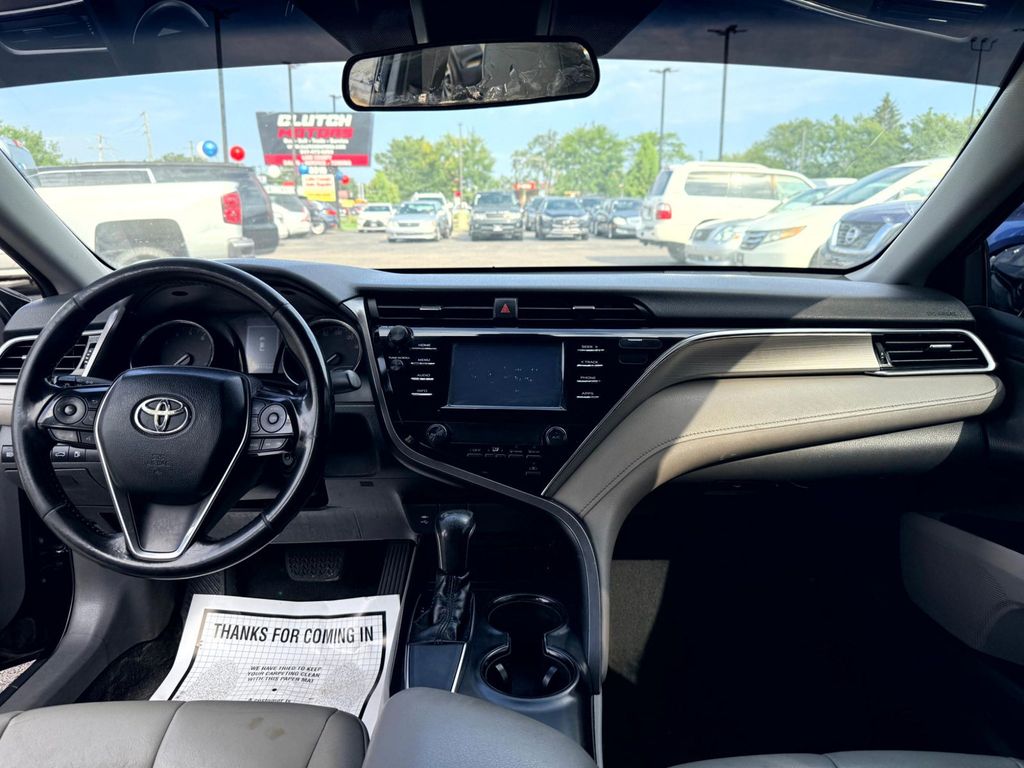 2018 Toyota Camry SE Automatic - 23078478 - 12