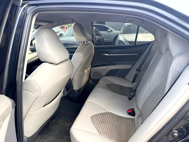 2018 Toyota Camry SE Automatic - 23078478 - 19