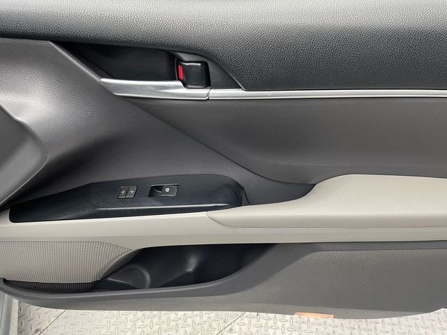 2018 Toyota Camry SE Automatic - 22983547 - 14