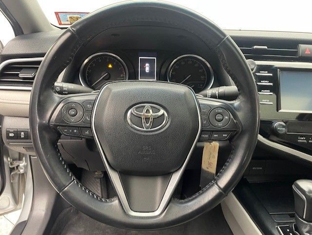 2018 Toyota Camry SE Automatic - 22983547 - 20