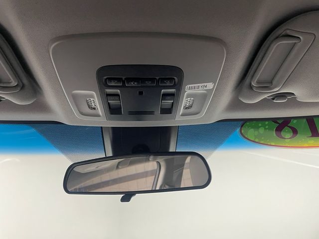 2018 Toyota Camry SE Automatic - 22983547 - 29