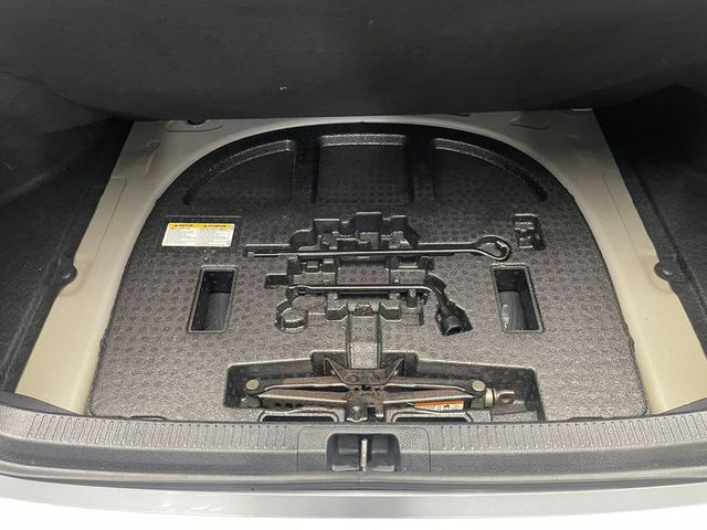 2018 Toyota Camry SE Automatic - 22983547 - 37