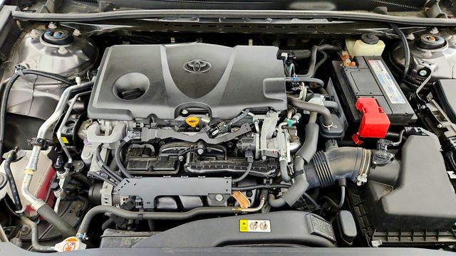 2018 Toyota Camry SE Automatic w/ Moonroof Package - 23027999 - 26