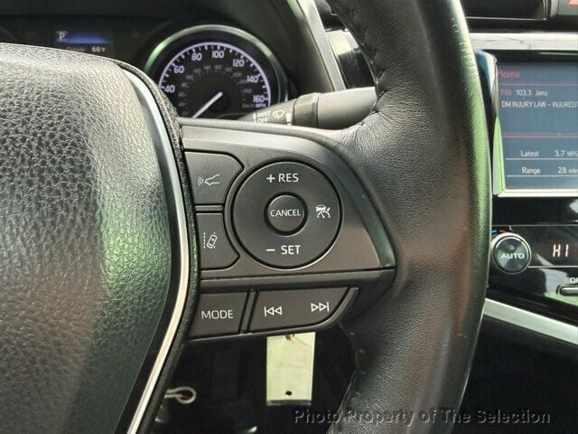 2018 Toyota Camry SE W/ LANE KEEP & ADAPTIVE CRUISE - 22983235 - 19