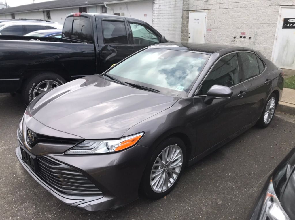 2018 Toyota Camry XLE Automatic - 20432481 - 0