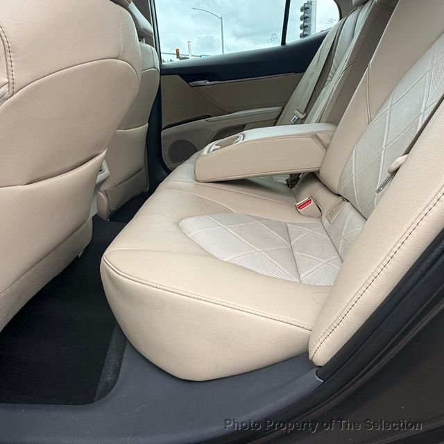 2018 Toyota Camry XLE W/ENTUNE AUDIO, CONVENIENCE PKG & BLIND SPOT - 23040027 - 38