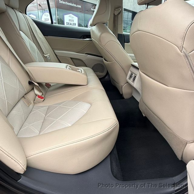 2018 Toyota Camry XLE W/ENTUNE AUDIO, CONVENIENCE PKG & BLIND SPOT - 23040027 - 40