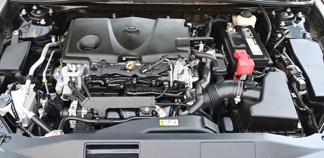 2018 Toyota Camry XSE Automatic - 23028925 - 17