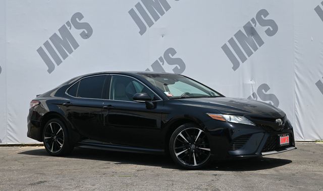 2018 Toyota Camry XSE Automatic - 23028925 - 2
