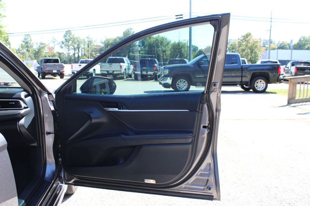 2018 Toyota Camry XSE Automatic - 23068946 - 26