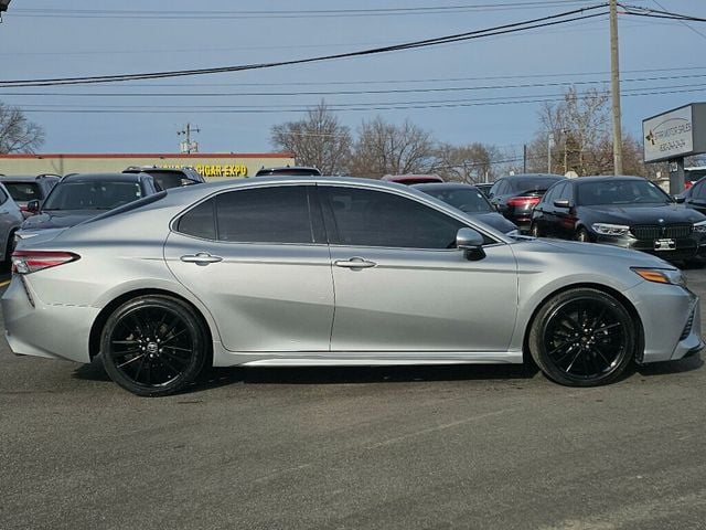 2018 Toyota Camry XSE Automatic - 22955693 - 14
