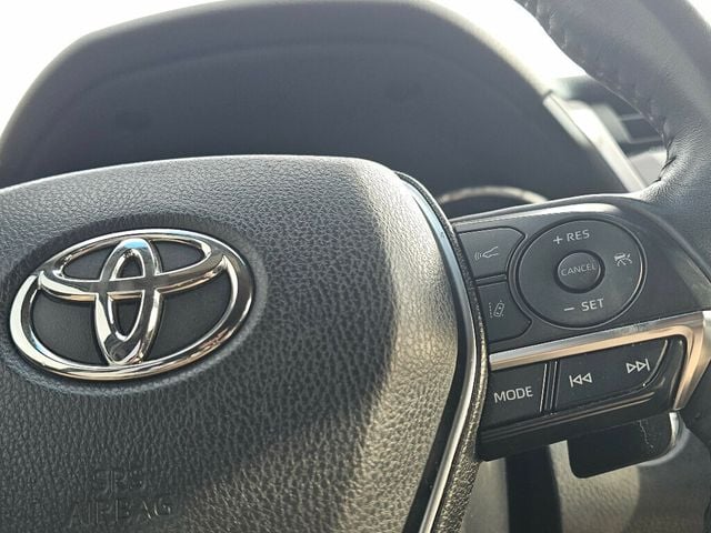 2018 Toyota Camry XSE Automatic - 22955693 - 26