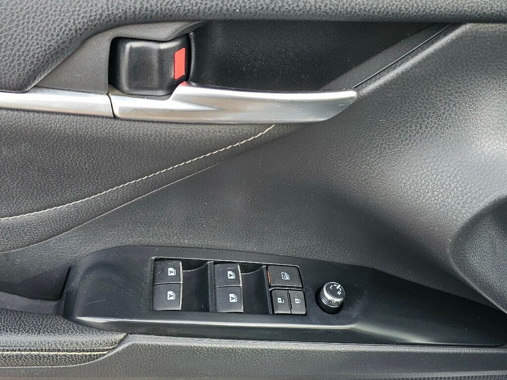 2018 TOYOTA CAMRY - Image 32