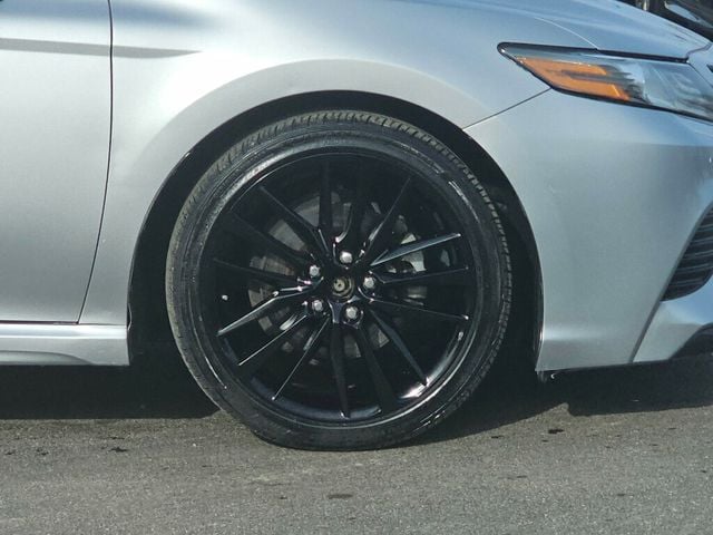 2018 Toyota Camry XSE Automatic - 22955693 - 34