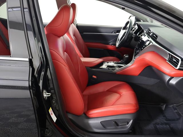 2018 Toyota Camry XSE V6 Automatic - 22947720 - 32