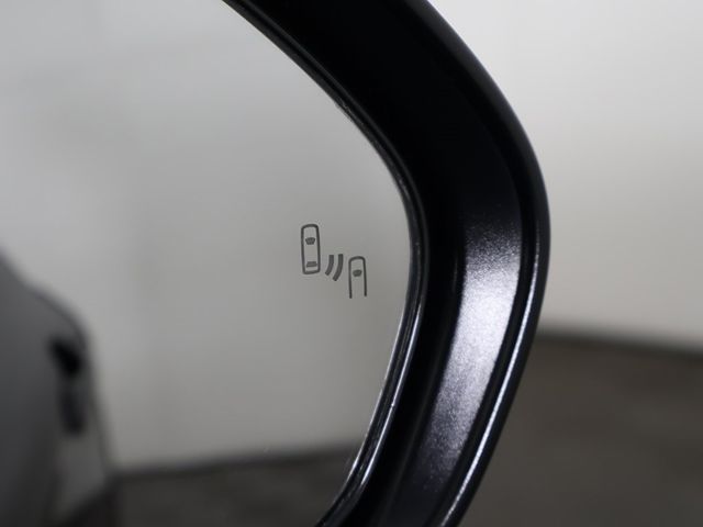 2018 Toyota Camry XSE V6 Automatic - 22947720 - 37