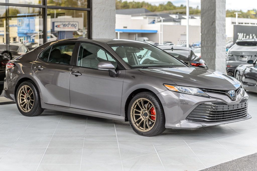 2018 Toyota Camry Hybrid CAMRY HYBRID LE - GREAT FUEL ECONOMY - BEAUTIFUL WHEELS  - 22664089 - 3