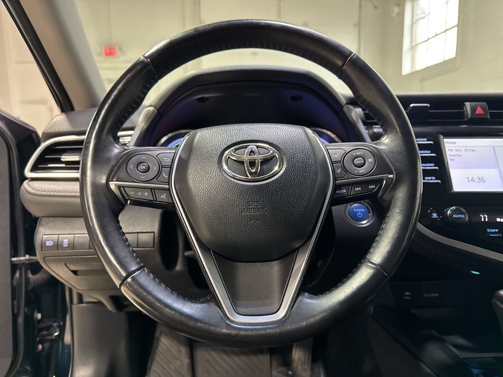 2018 Toyota Camry Hybrid XLE CVT - 22987323 - 9