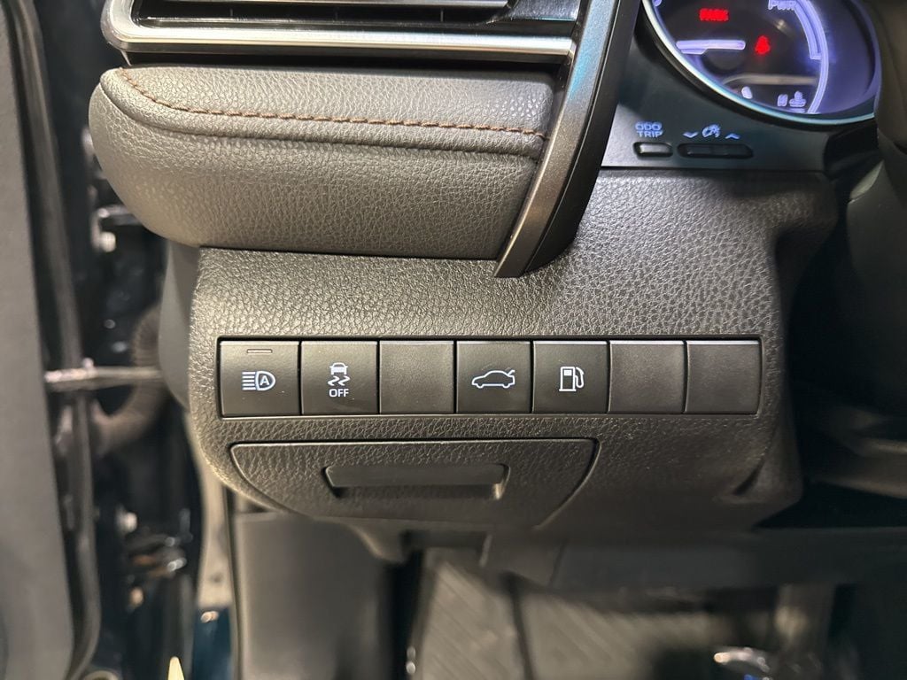 2018 Toyota Camry Hybrid XLE CVT - 22987323 - 12