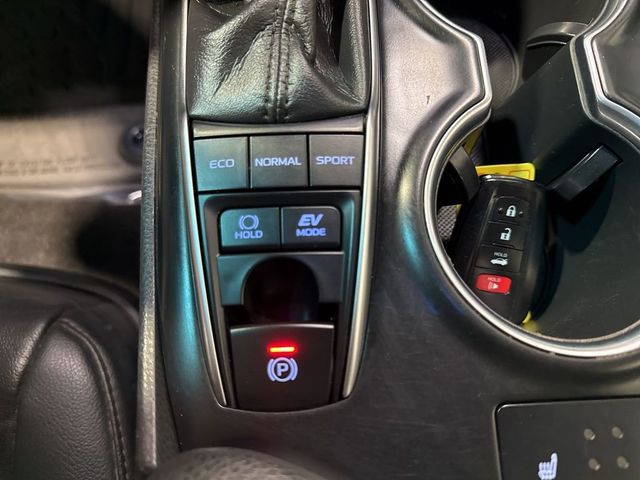 2018 Toyota Camry Hybrid XLE CVT - 22987323 - 21