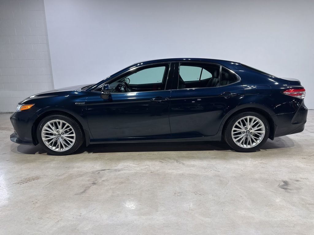 2018 Toyota Camry Hybrid XLE CVT - 22987323 - 2
