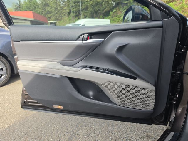 2018 Toyota Camry Hybrid XLE CVT - 23010544 - 17