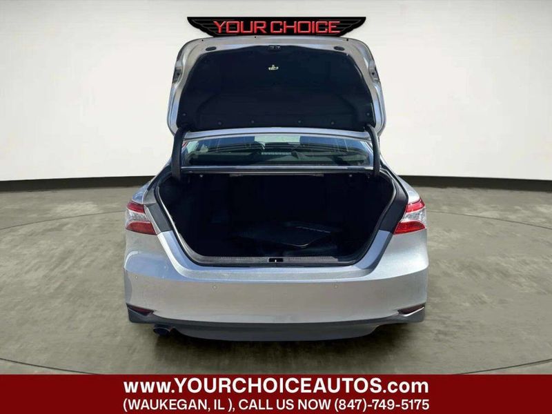 2018 Toyota Camry Hybrid XLE CVT - 22992727 - 15