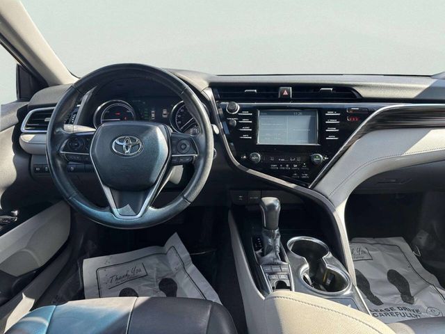 2018 Toyota Camry Hybrid XLE CVT - 22992727 - 19