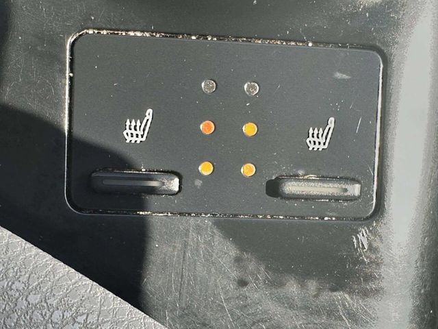 2018 Toyota Camry Hybrid XLE CVT - 22992727 - 34