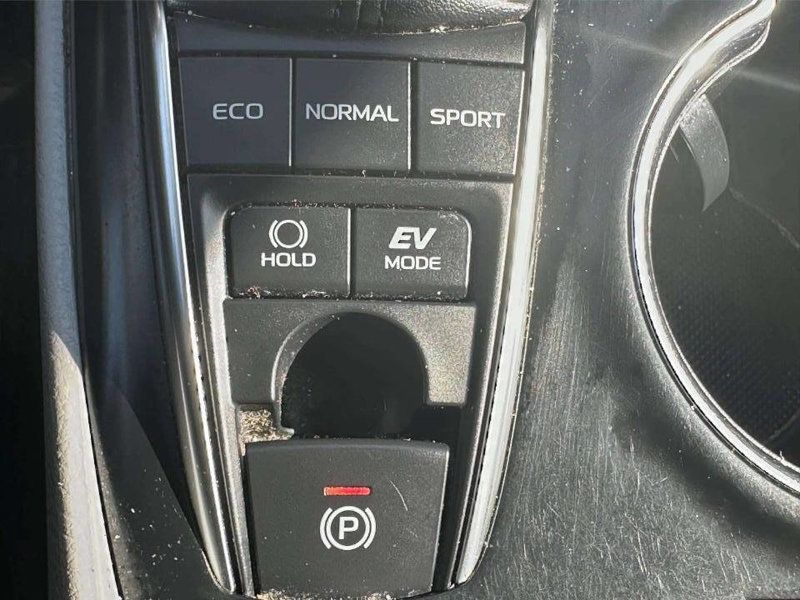 2018 Toyota Camry Hybrid XLE CVT - 22992727 - 36