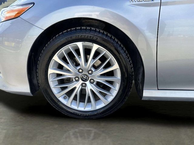 2018 Toyota Camry Hybrid XLE CVT - 22992727 - 37