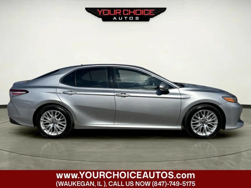 2018 Toyota Camry Hybrid XLE CVT - 22992727 - 5