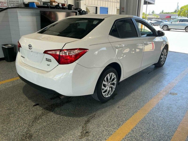 2018 Toyota Corolla  - 22868948 - 3