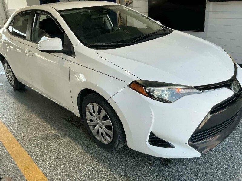 2018 Toyota Corolla  - 22868948 - 4