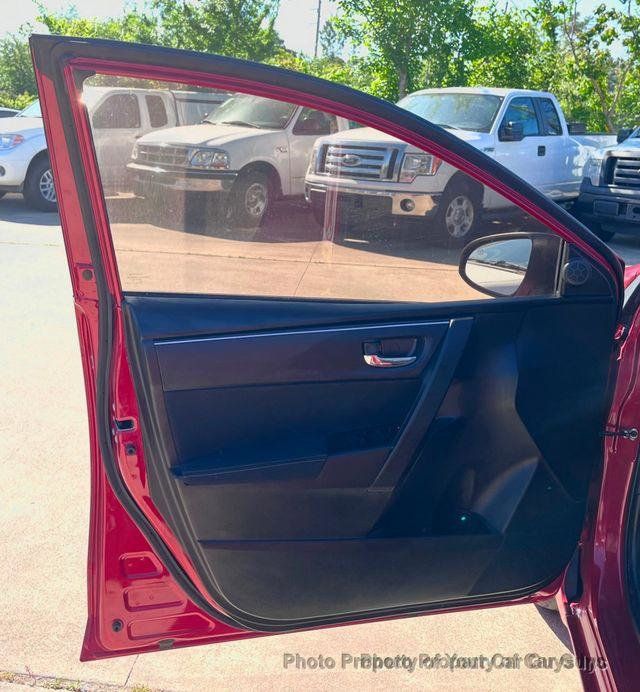 2018 Toyota Corolla  - 23042028 - 23