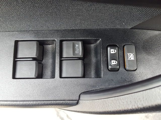 2018 Toyota Corolla LE - 18042629 - 17