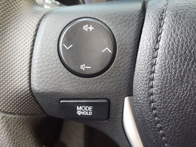 2018 Toyota Corolla LE - 18042629 - 19