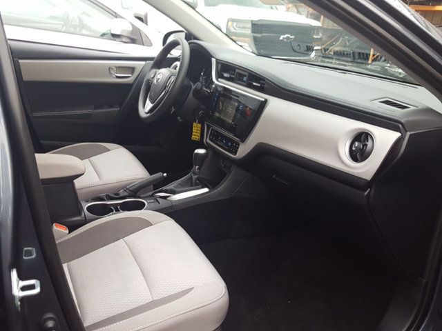 2018 Toyota Corolla LE - 18064492 - 11