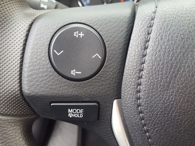 2018 Toyota Corolla LE - 18064492 - 19